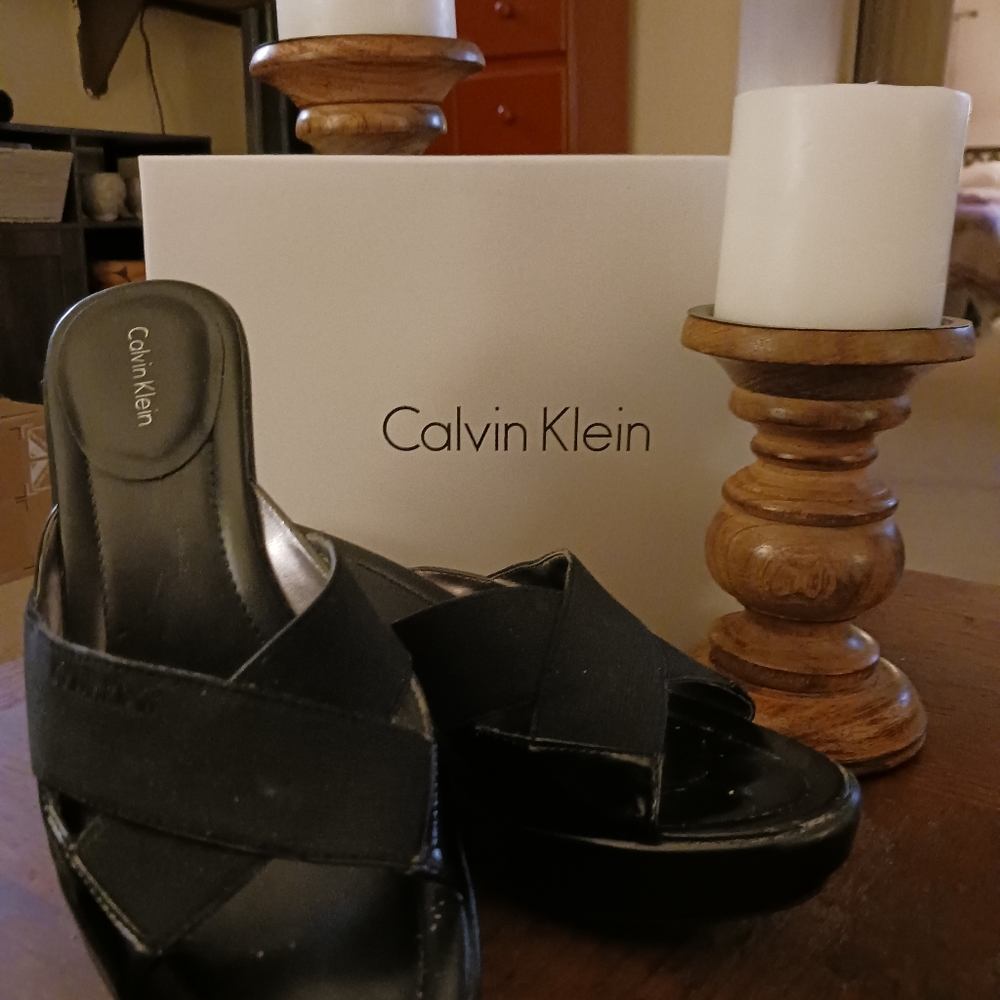 Black wedge sandals